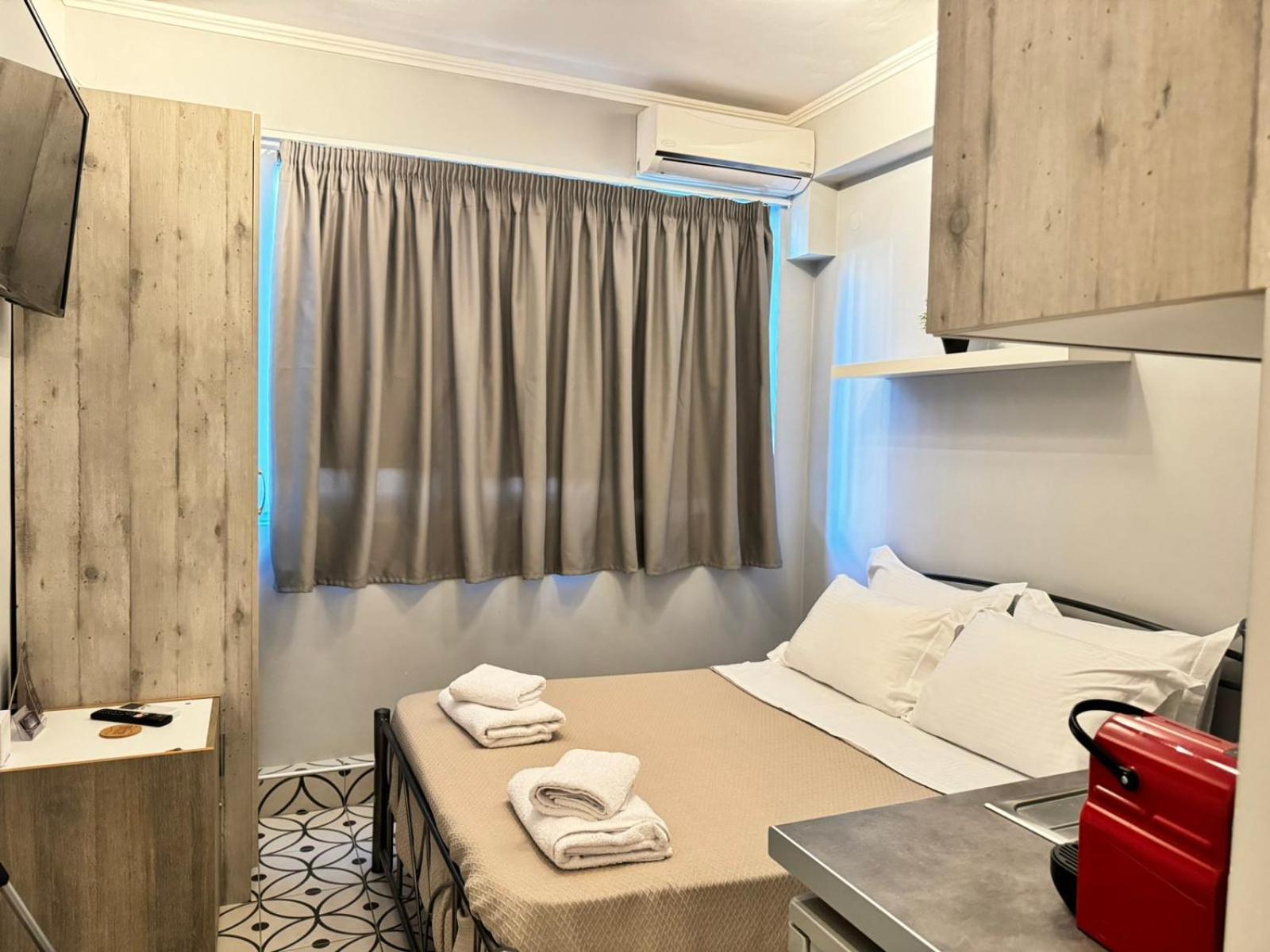 Modiano Studios Center-Your Urban Stay テッサロニキ エクステリア 写真